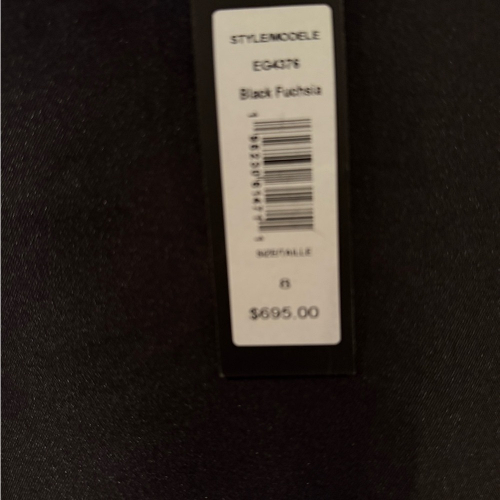 Badgley Mischka Black and Pink Strapless Sheath Dress. Sizes 8 - Picture 6 of 6